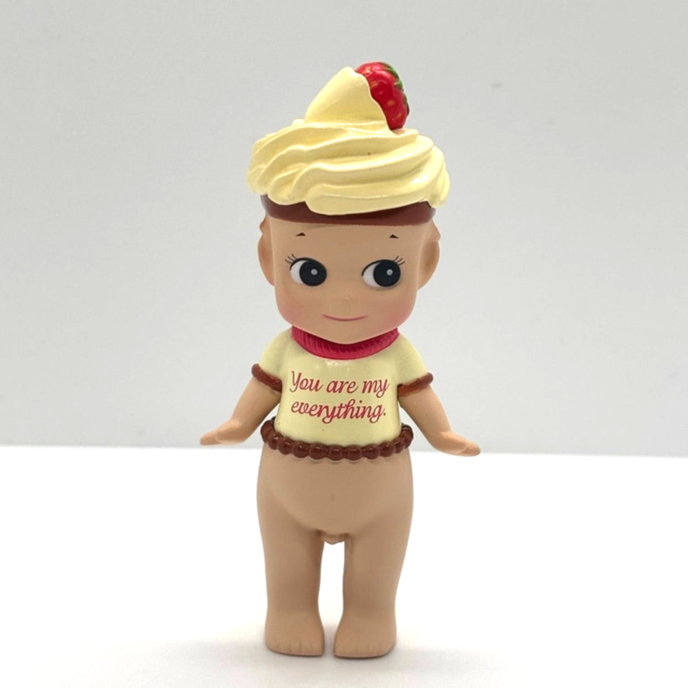 Authentic Sonny Angel Strawberry Cream Chocolate Valentine Mini Figure - NEW